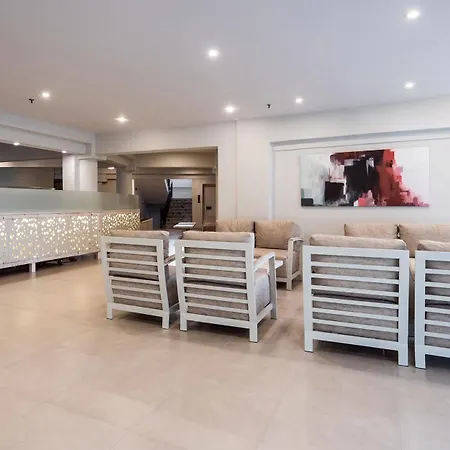 Artemis Appart hôtel 4*
