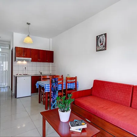 Artemis Appart hôtel 4*
