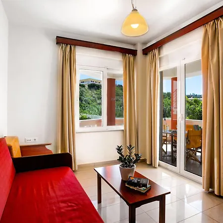Artemis Appart hôtel 4*