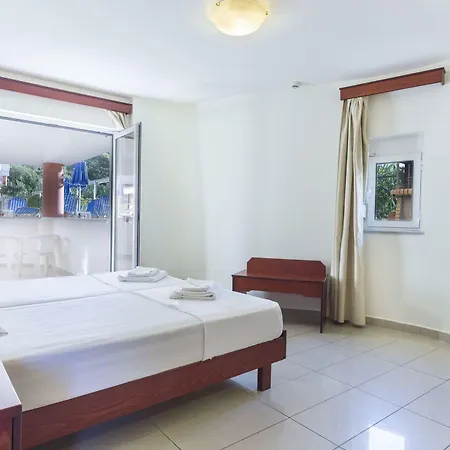 Appart hôtel Artemis 4*